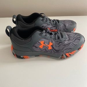 Under Armour sneakers Size 2